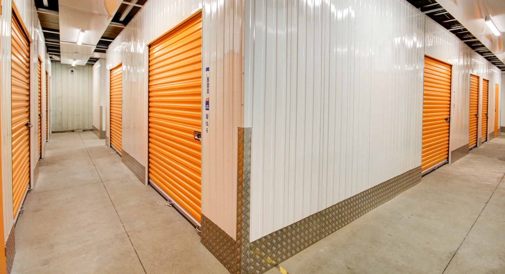 Bâtiment - box indoor - MondialBox Nantes Est